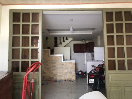 Nhà cho thuê giá rẻ quận 6 cuối năm khu dân cư đông đúc, mua bán kinh doanh sầm uất