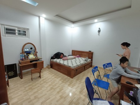 Đi đến slide 4