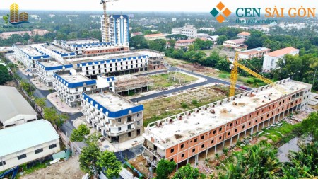 Bán nhà 1 trệt 2 lầu đặt cọc 50 triệu 45 ngày dọn vào ở ngay nhà phố mặt tiền tiện ích đủ