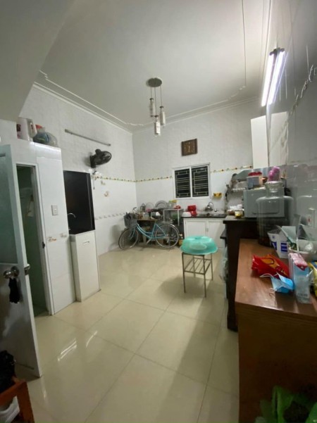 Bán nhà phố Tam Trinh mới cứng cựa giá bán chỉ 3,2 tỷ, khu dân cư đông đúc, mua bán sầm uất