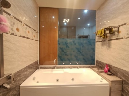 Bán Nhà Ngọc Thụy nguyên căn còn mới, bao đẹp, bàn giao vào ở ngay, dt 48m2, giá 5.45 tỷ