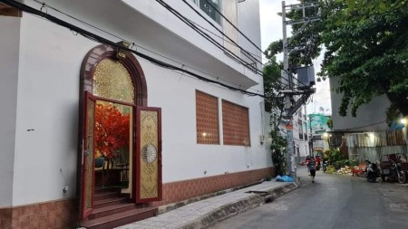 Bán tòa nhà Nguyễn Văn Vinh, Hiệp Tân, Tân Phú, 118m, 5 tầng, thang máy, Văn phòng, giá chi 16,9 tỷ.
