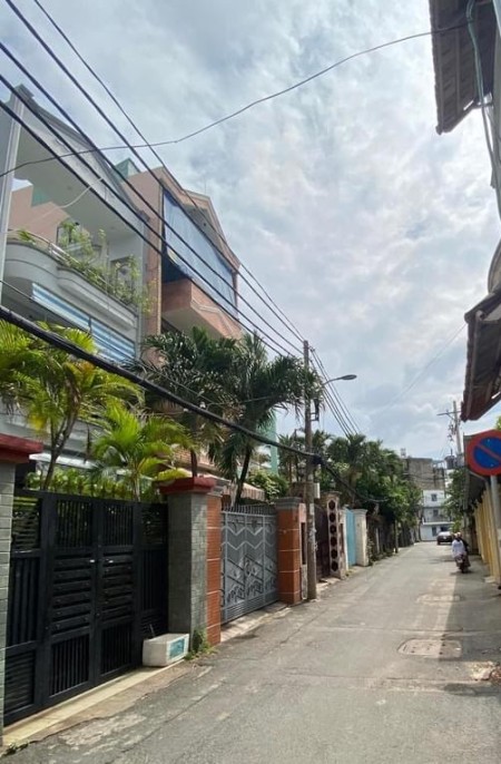 (Gò Vấp)bán gấp nhà rộng, đẹp, hxh vào nhà, Nguyễn Văn Nghi, P.7, dtsd 105m2, 5 tầng, giá 8.5 tỷ