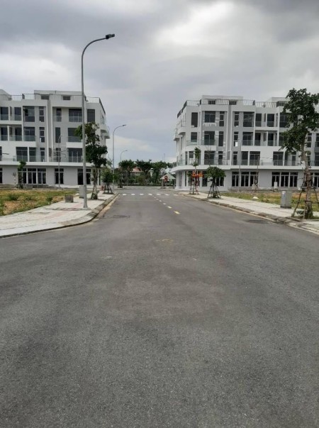 Đi đến slide 2