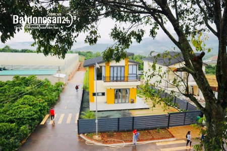 Đi đến slide 8