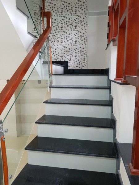 Đi đến slide 4