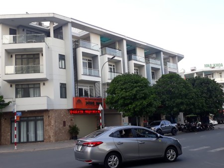 Đi đến slide 2