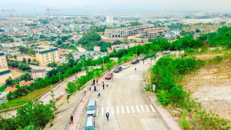 Đi đến slide 6
