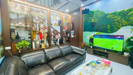 Bán nhà ngõ 207 Xuân Đỉnh, Ô tô đỗ cửa, diện tích sử dụng 73m2, mặt tiền 5m, giá 6.9 tỉ