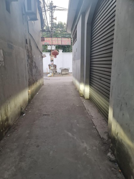 Ô tô vài mét nhỏ tiền ở ngay sổ đỏ chính chủ tầm tiền bạt ngàn khách, khu dân cư hiện hữu