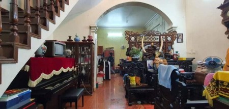 Nhà Minh Khai diện tích 50m2, 5 tầng mt 5m, gần mặt phố sổ đỏ giá chỉ 3.3 tỷ, pháp lý đủ