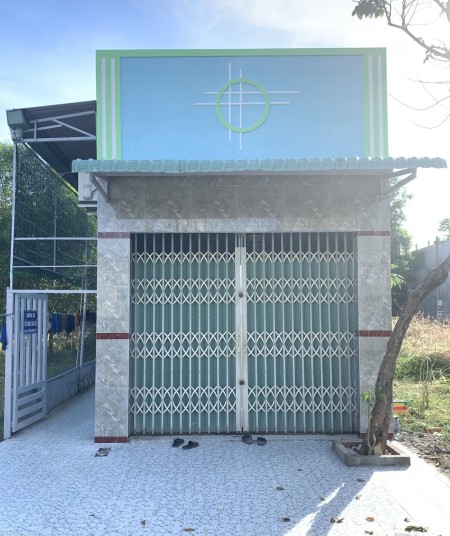 Cần bán gấp 16 phòng trọ, dtsd 900m2 đất gần chợ trường học thổ cư 100%, giá tốt đầu tư