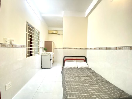 Cho thuê phòng nhỏ xinh nhưng cái gì cũng có, đầy đủ nội thất trung tâm, giá chỉ 3tr5