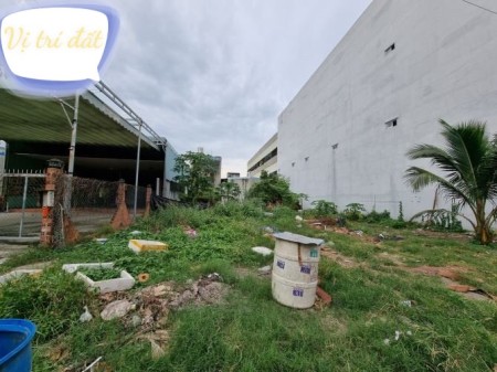 Chủ đỗ nợ cần bán liền 450M2 ngay khu chợ thổ cư 100% giá 1.680.000 đ (giá bao sổ)