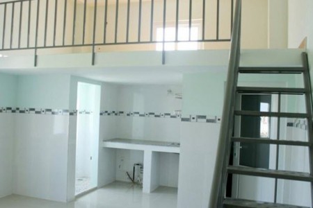 Vợ chồng già về quê sống tránh dịch nên bán gấp hết tài sản gồm dãy trọ vào lô đất