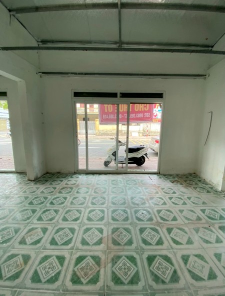 Cho thuê kiot kinh doanh mt 36 Nguyễn Huy Tự Bắc Hà thành phố Hà Tĩnh, giá thoả thuận
