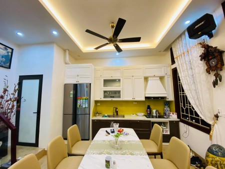 Bán nhà đẹp Thanh Xuân ở luôn 79m2 5t mt 8m oto đỗ sát nhà, siêu hiếm giá bán chỉ 8 tỷ