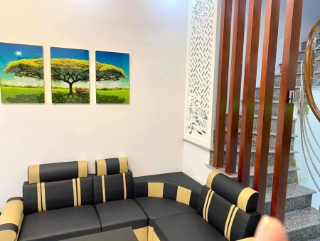 Bán đất Thạch Bàn, gần hồ, ô tô đỗ cửa, diện tích sử dụng 30m2, giá bán chỉ nhỉnh 3 tỷ