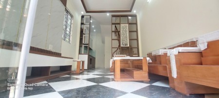 Cần bán nhà tại Mỗ Lao, quận Hà Đông, 35m2x5T căn góc thoáng đẹp, cách đg ôtô 50m. Lh 0984.67.2007