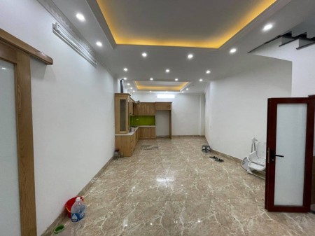 BÁN NHÀ VŨ TÔNG PHAN 36 M2, 5 TẦNG, MT 3.6M, 5,7 TỶ.