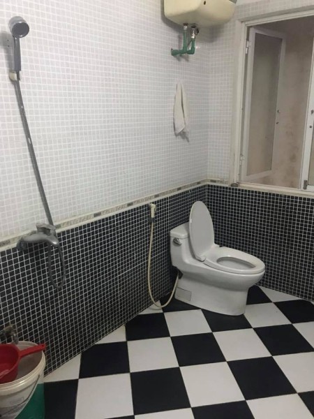 Bán nhà quận Tây Hồ đường Hoàng Hoa Thám diện tích sử dụng 30m2 giá bán 2.65 tỷ