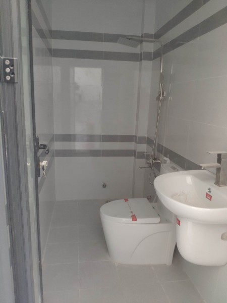 Smart Home sau chợ Bình Chánh nhà phố khu dân cư Đế Vượng, nhận nhà đón Tết