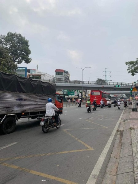 Đi đến slide 4