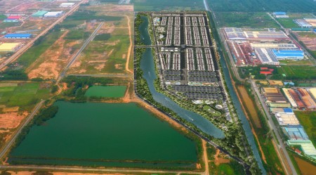 Cần bán đất 4 mặt view hồ không khí trong lành