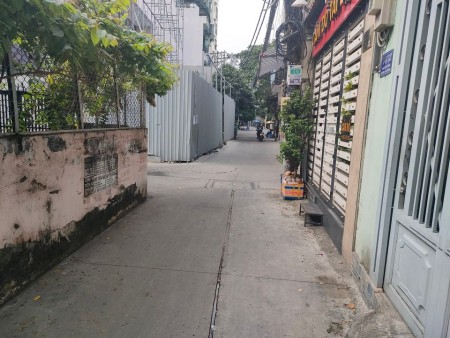 Bán nhà giá chỉ 4.05 tỷ có nhà phường 15 Tân Bình, hẻm xe hơi diện tích 43m2 nhà đẹp