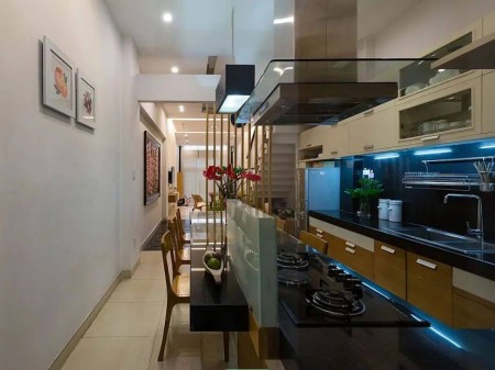 Bán nhà mặt phố Lạc Trung siêu hot dtsd 64m2, kinh doanh sầm uất cho thuê 60 triệu/tháng