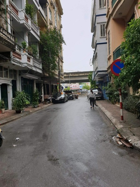 Bán nhà nguyên căn mặt ngõ 140 Nguyễn Xiển kinh doanh văn phòng, giá bán 12.8 tỷ, lhcc