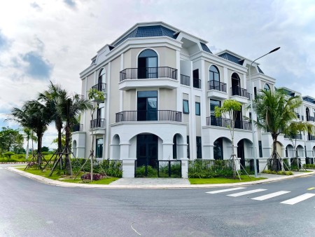 Nhà phố Phường 6 Tân An Long An giá 780 triệu, đã có sổ hồng sang tên công chứng ngay