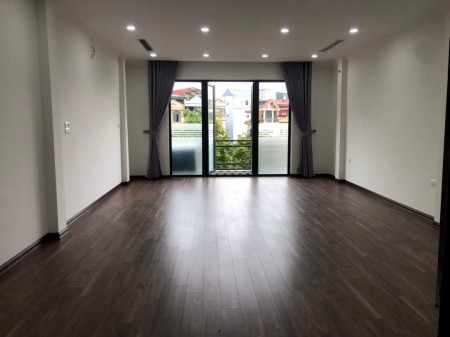 Bán nhà mặt phố Hoàng Văn Thái. Vị trí đắc địa, kinh doanh đỉnh dt 100m2, 9 tầng mt 5.1m 33.5 tỷ