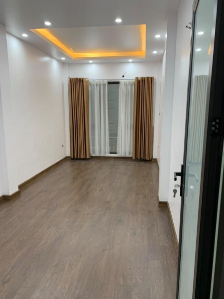 Bán nhà khu phân lô ô tô đỗ cửa vào nhà, kinh doanh online, khu an sinh, dân trí cao