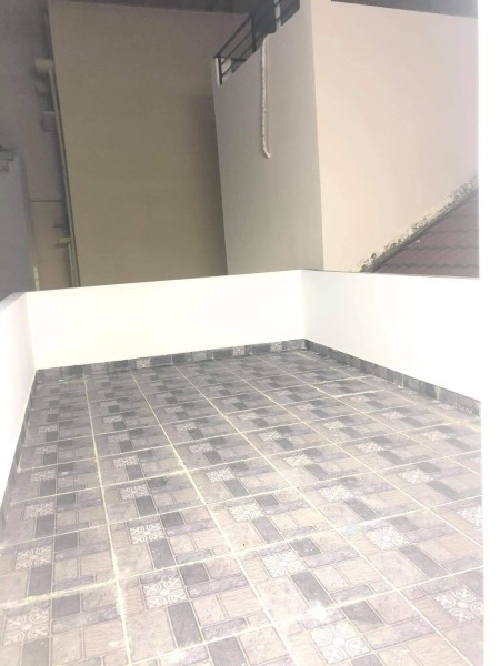 .Hot..Hot...Bán nhà hẻm lớn 42m2 đường Nhiêu Tứ,4 tầng,4PN chỉ 6,5 tỷ
