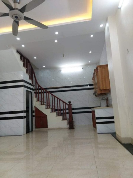 Bán gấp nhà chính chủ diện tích 46m2 giá bán chỉ 4 tỷ, nhà mặt phố tương lai sổ chính chủ
