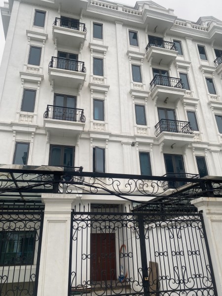4 suất ngoại giao shophouse Kiến Hưng Luxury, mặt đường Phúc La 60m, giá rẻ hơn thị trường 1.3 tỷ