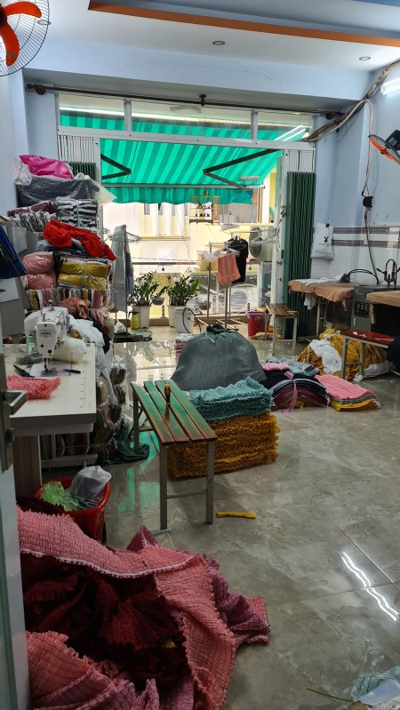 Bán nhà tại đường Kênh Tân Hóa, Phường Phú Trung, Tân Phú 70m2, 5.1 tỷ