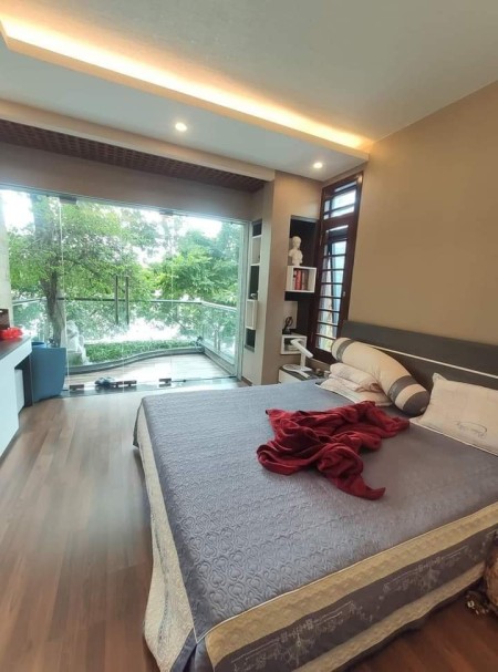 Đi đến slide 4