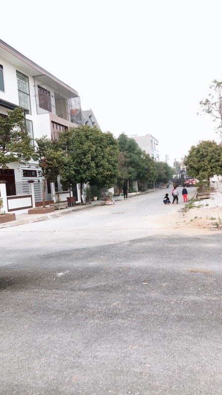 Bán đất sổ đỏ gần mặt bằng ao sen Thanh Hoá pháp lý chính chủ rõ ràng, quy hoạch đồng bộ