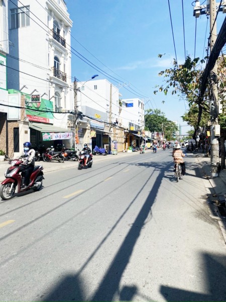 Bán nhà mặt tiền đường Lâm Văn Bền, phường Tân Kiểng, Quận 7 sổ hồng riêng chính chủ