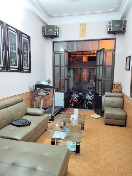 Bán nhà nguyên căn ngõ 67 Lâm Hạ diện tích sử dụng 75m2, giá bán chỉ 6,9 tỷ sổ chính chủ