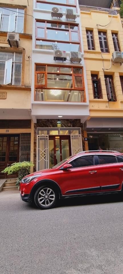 Siêu Phẩm Bán Nhà Đẹp Trương Chinh, ô tô đỗ cửa, kd văn phòng, Spa 60m2 5 tầng gía 9.2 tỷ