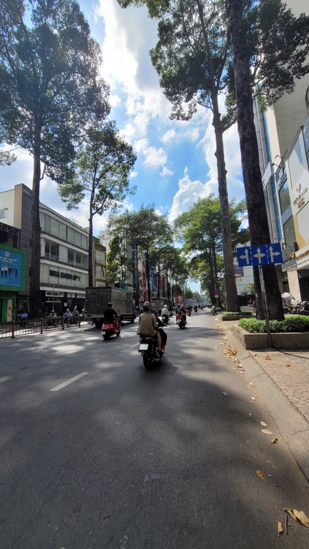 Đi đến slide 3
