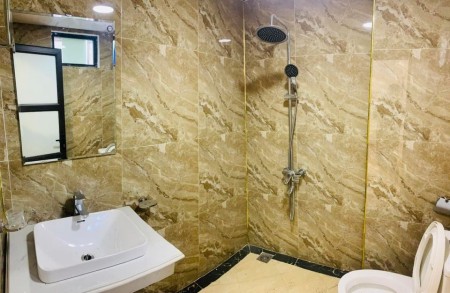 Bán nhà Lê Trọng Tấn, ô tô, dân trí cao, diện tích sử dụng 45m2, 5 tầng, giá chỉ 3.65 tỷ
