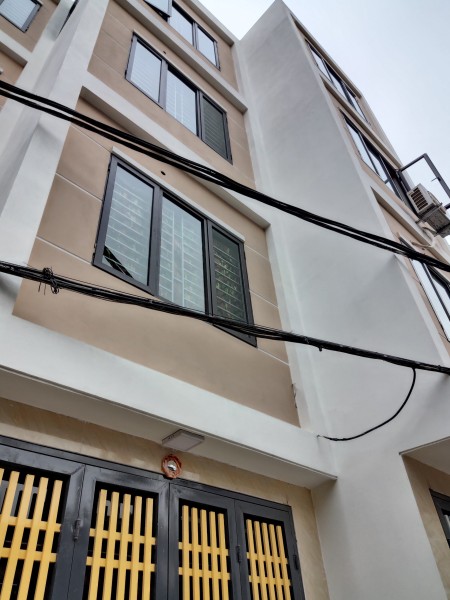 Cần bán nhà Phố Đăng Vũ Hỷ, Nhà thiết kế đẹp, 42m2 , mặt tiền 4.2m, 4.2 tỷ