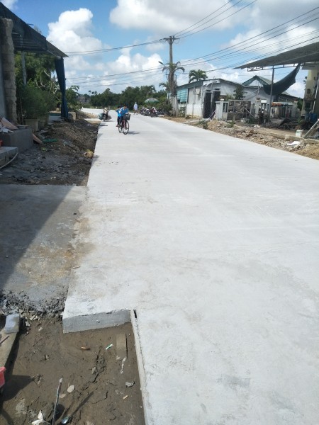 Bán đất giá rẻ Trung tâm Hương toàn khu dân cư đông đúc, pháp lý chính chủ vào ở được ngay