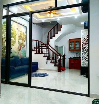 Bán nhà Bán nhà Phố Hoàng Ngân ngõ ôto đỗ 10m 70 4 4.2 6.9 tỷ Nhà thoáng đẹp, tiện ích đa dạng