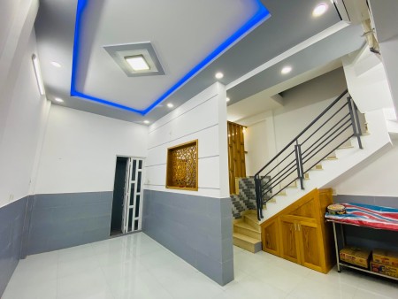 Bán nhà cực phẩm đường Phan Đăng Lưu phường 5 Phú Nhuận dt 37m2 3 tầng giá chỉ 5.2 tỷ