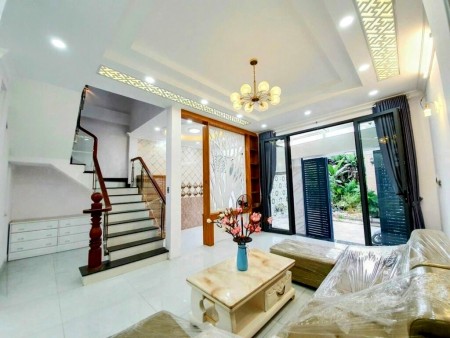 Bán nhà Lê Quang Định, nhà mới thiết kế hiện đại, nội thất cao cấp giá bán chỉ 5.7 tỷ, lhcc